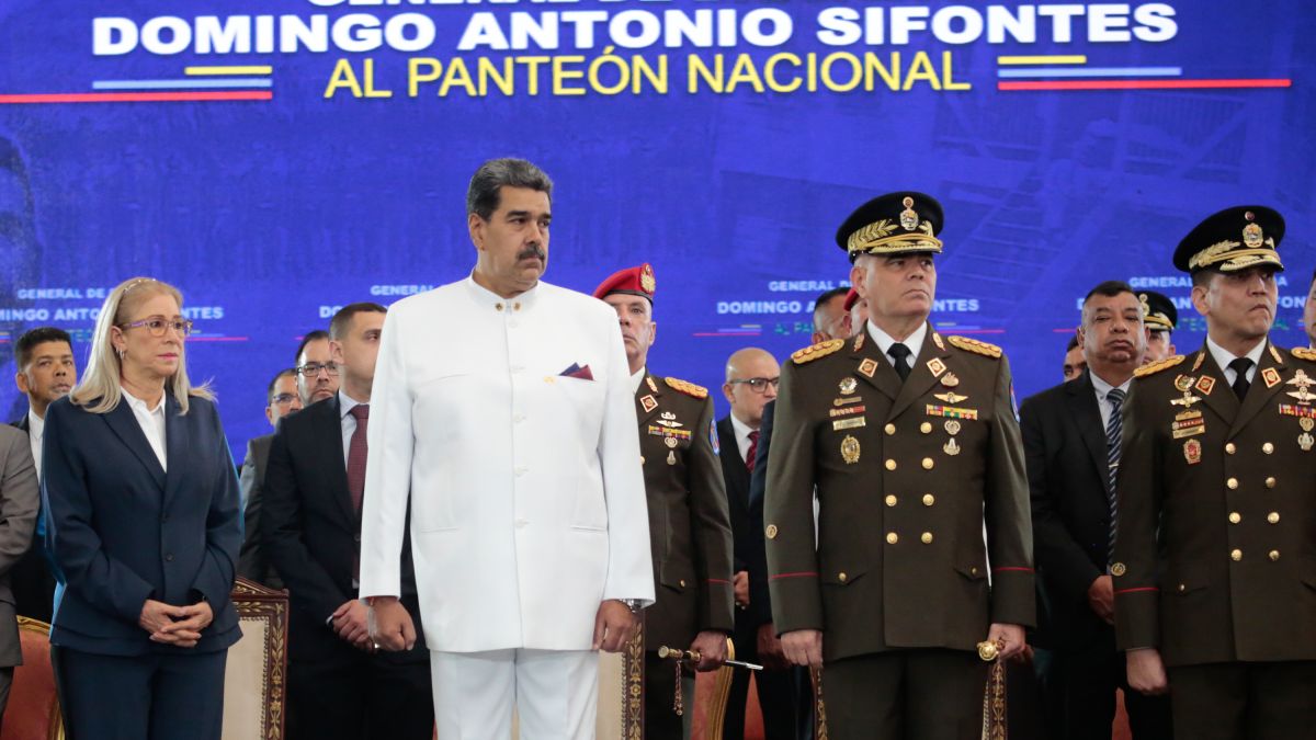 Presidente Maduro Lider Llegada Al Pante N Nacional Del General