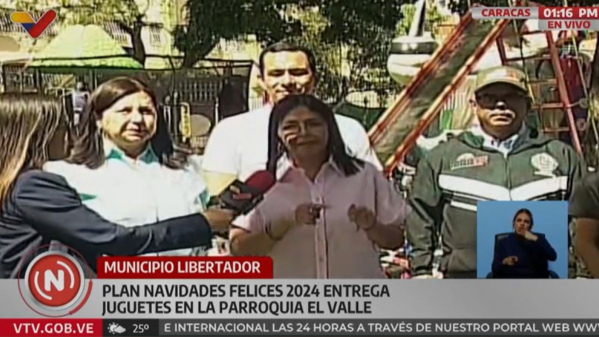 Vicepresidenta Delcy Rodr Guez Encabeza Entrega De Juguetes En El Valle