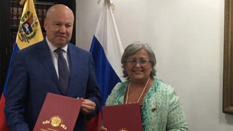 Miembro de la Comisión Central Electoral de la Federación de Rusa, Vasily Likhachev apoya elecciones presidenciales