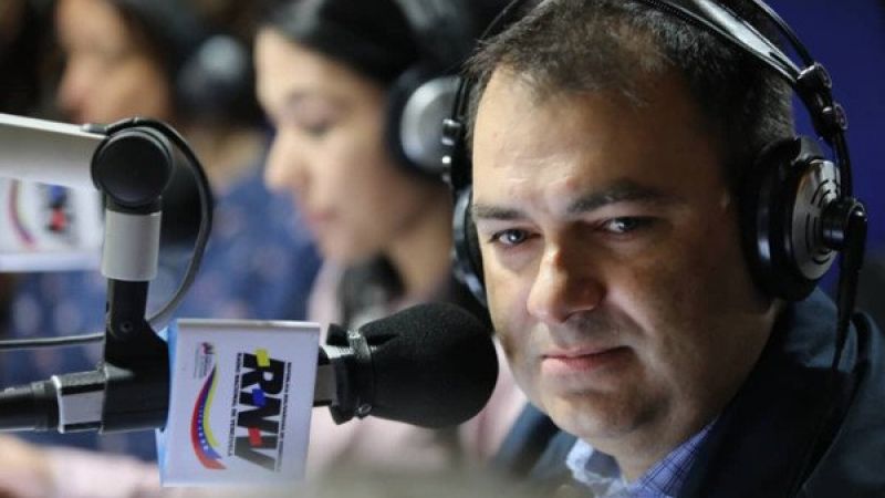 Ministro del Poder Popular para la Salud, Luis López