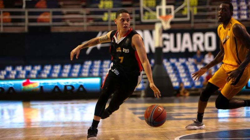 Jugando en Barquisimeto.