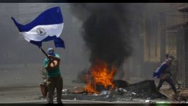 Una mujer es torturada por los grupos terroristas de Guatemala por ser Sandinista