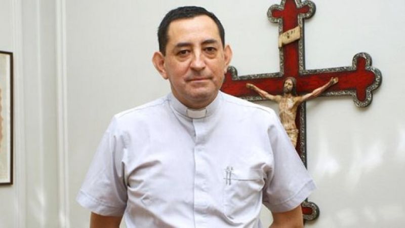 El cura será trasladado este viernes a un tribunal donde se le dará a conocer del inicio de una investigación judicial