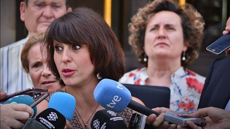 Piden cárcel a una mujer que no entregó a sus hijos al padre, acusado de malos tratos