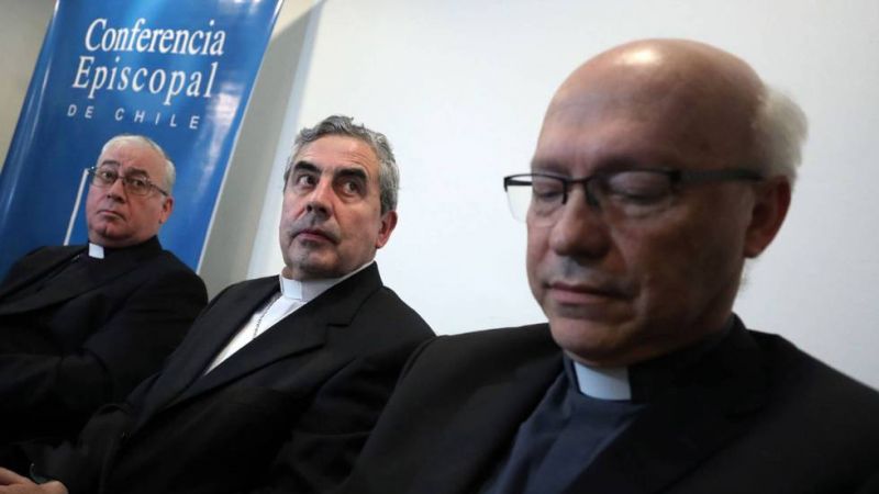 De las personas investigadas, 74 son obispos, sacerdotes o diáconos diocesanos sin congregación y otros 65 que pertenecen a alguna