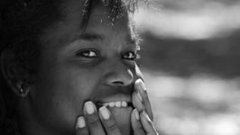 Esta celebración tiene como objetivo fortalecer la lucha contra el racismo, buscando eliminar los prejuicios y la discriminación social