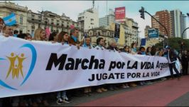 La manifestación rechaza el decreto de Macri que busca habilitar la militarización de la seguridad interior.
