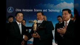 Hugo Chávez puso en órbita el primer satélite venezolano Venesat-1 conocido como Simón Bolívar