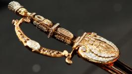 Simón Bolívar recibió la Espada del Perú tras las victorias de Junín y Ayacucho
