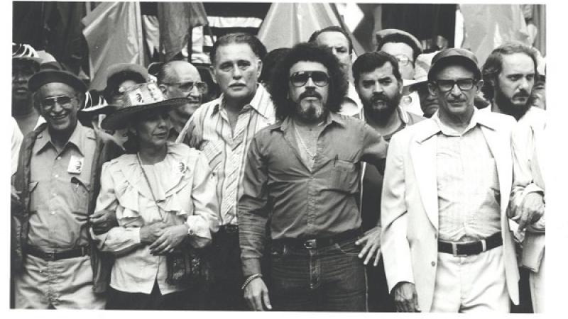 Militantes revolucionarios