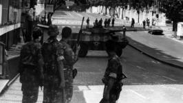 El 27 de noviembre de 1992 un grupo de militares patriotas se alzaron para defender al pueblo