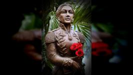 Manuela llegó a participar en la Batalla de Pichincha (1822) y en la Batalla de Ayacucho (1824) donde se destacó por su coraje y garra