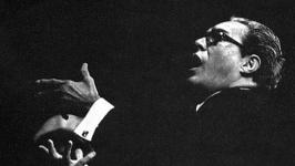 Fundador del Orfeón Universitario de la Universidad Central de Venezuela (UCV), desde temprana edad, Estévez se dedicó al estudio de la música