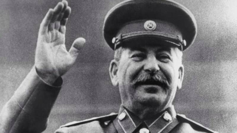 Pese a las controversias alrededor de este líder, hoy a 66 años de la partida física, los pueblos del mundo rememoran la mostrada capacidad de Stalin