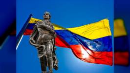 Su capacidad militar y de amor por la libertad lo llevaron a ser actor y protagonista de las más importantes batallas que por esta causa se suscitaron en el mundo