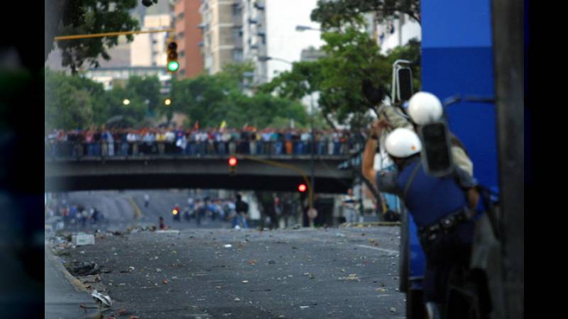 Hoy a 17 años de este evento que será recordado para siempre por todos los venezolanos, el pueblo honra a las víctimas de esta macabra acción
