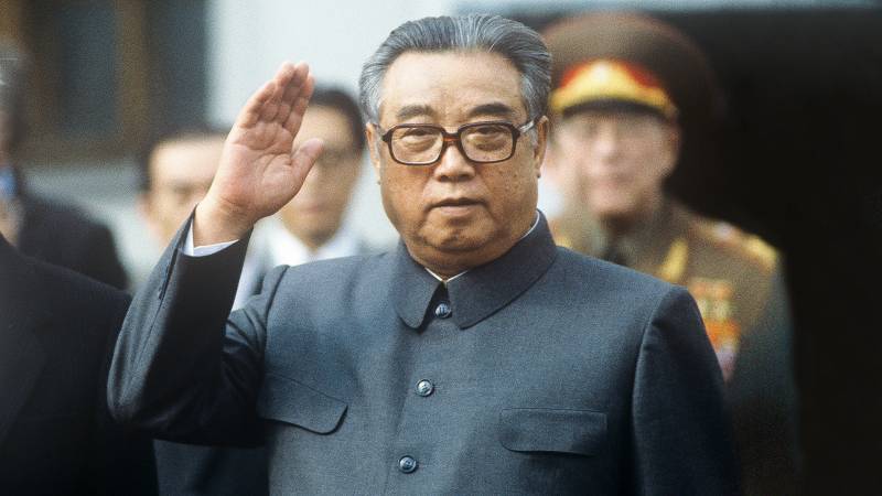 Hoy a 107 años del nacimiento de este líder supremo de la Corea que resiste, los pueblos del mundo honran la memoria de quien es faro de la dignidad
