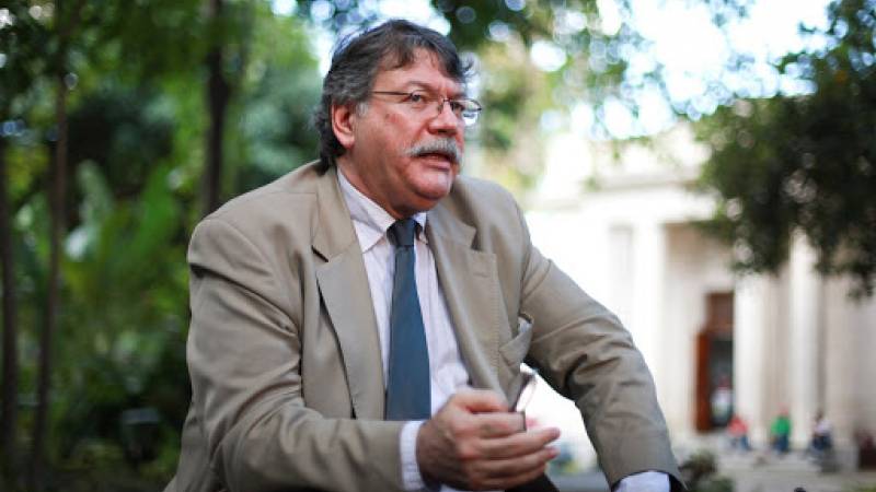 Convirtieron las “fake news” en artillería diaria contra las luchas emancipadoras, señaló Buen Abad