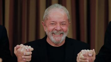 Lula da Silva abrió la posibilidad de presentarse como candidato presidencial