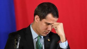 Juan Guaidó no sabe nada de historia