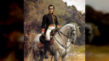 Bajo lluvia de flores, sentimiento patriota, baile, desfile militares, misa entre otras actividades, el 31 de agosto fue recibido el Libertador por el pueblo de Maracaibo
