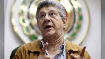 Ramos Allup aprovechó e invitó a Zambrano y a Dávila para mañana 13 de septiembre a la Romería Blanca interna de AD