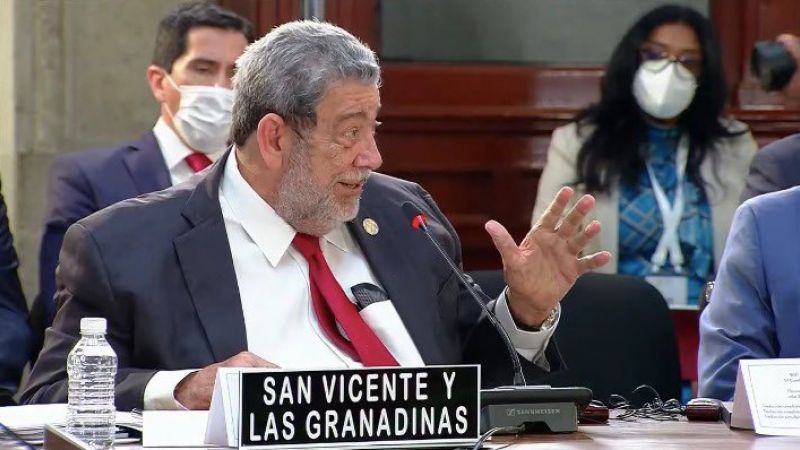 Ralph Gonsalves, destacó este sábado la importancia de dialogar