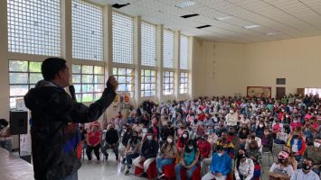 Agradeció Jehyson Guzmán al presidente Nicolás Maduro el envío de las dosis necesarias para vacunar al personal del sector educativo contra la COVID-19