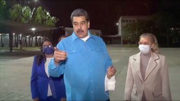 El Jefe de Estado que hizo el recorrido junto a la Primera Combatiente Cilia Flores de Maduro