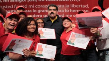 Hace 18 años el Comandante Chávez creó la Misión Ribas para brindar inclusión y educación al pueblo