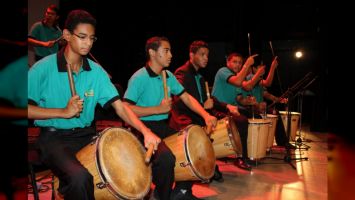 Los sonidos del cuatro, el furro y la tambora que alegran a los venezolanos cada temporada decembrina, se celebran hoy en una gran fiesta, la gaita zuliana como Patrimonio Cultural de Venezuela