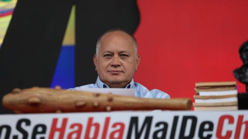 "Nuestros indígenas sin educación", ironizó Cabello