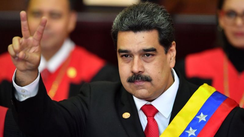 Tras haber triunfado en las elecciones del 20 de mayo de 2018 con más del 67% de los votos, el 10 de enero de 2019, Nicolás Maduro fue juramentado como Presidente