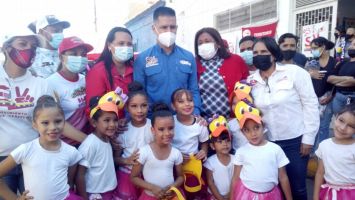 Las autoridades también evaluaron la que será la base de misiones del sector "Klever Ramírez"