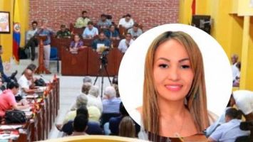 La funcionario cargaba un arma de fuego y una alta sumadinero en efectivo