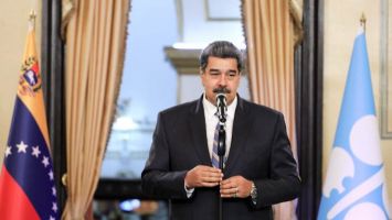 "Somos la respuesta adecuada, duélale, a quien le duela", expresó el presidente Maduro