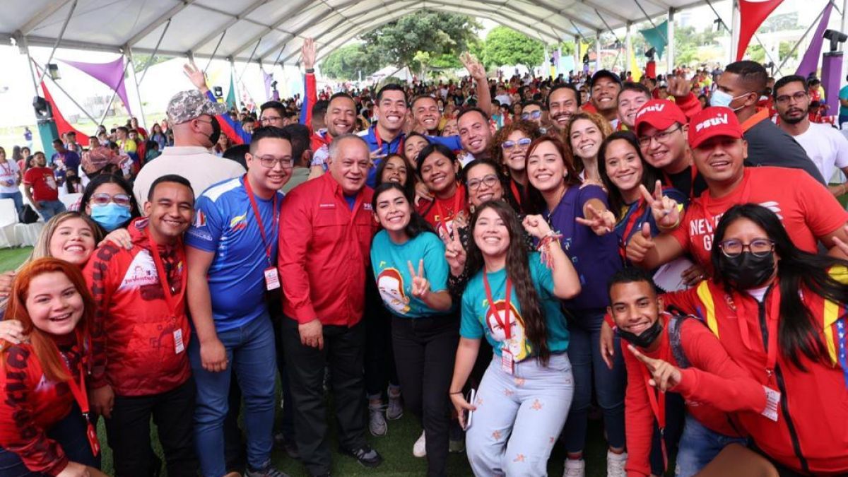 Primer Vicepresidente del PSUV Diosdado Cabello junto a la JPSUV