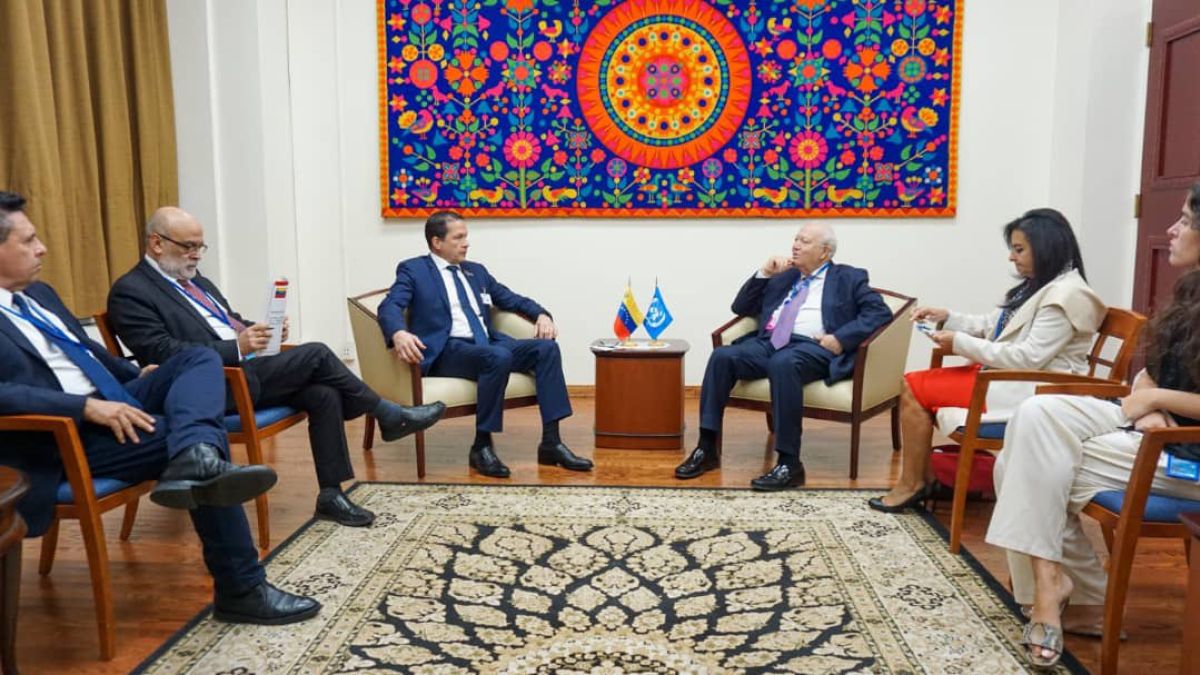 El canciller Carlos Faría durante su encuentro con el  Alto Representante de la ONU, Miguel Ángel Moratinos