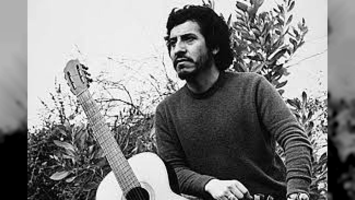 El pueblo chileno y el mundo le han rendido tributo a través de sus canciones, poemas y escritos