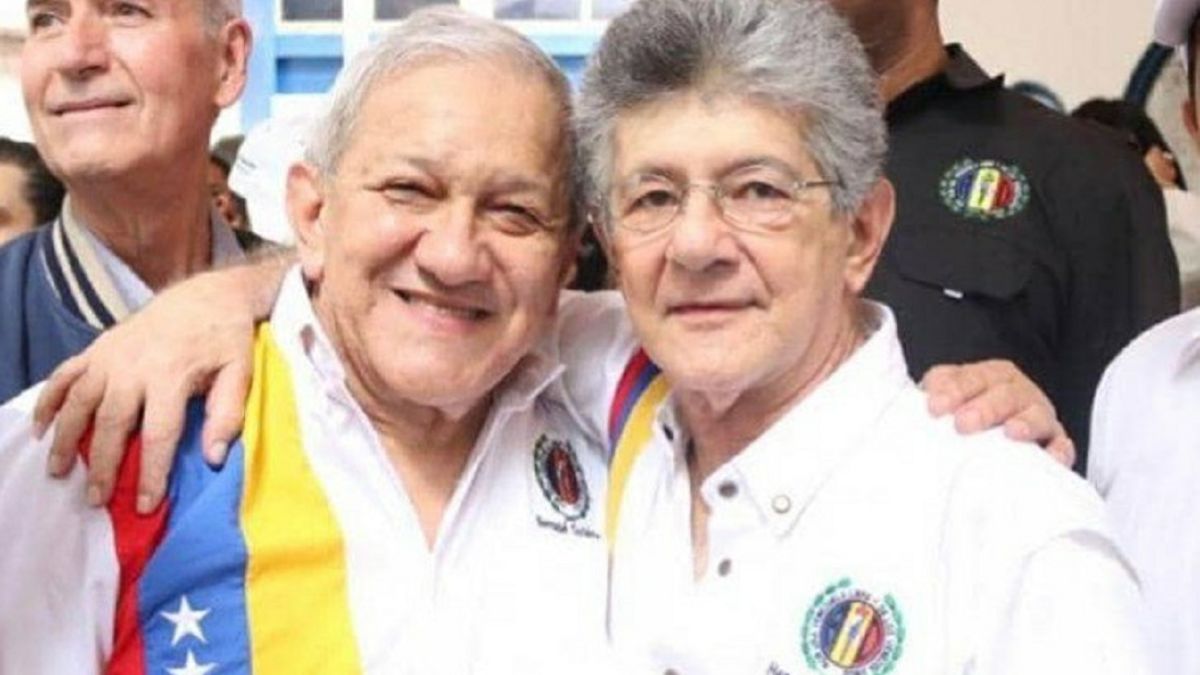 Bernabé Gutiérrez y Henry Ramos Allup