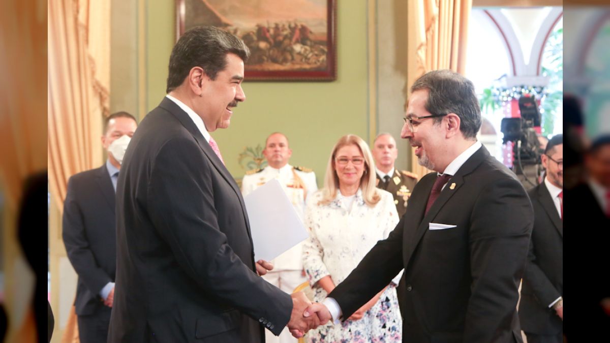 Presidente Maduro recibió credenciales del embajador de la República ...