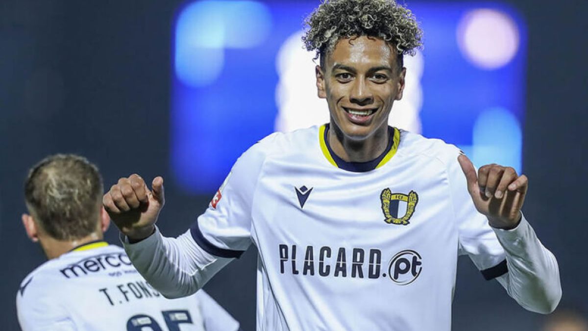 Delantero Jhonder Cádiz Anotó Gol En Triunfo Del Famalicao En Portugal