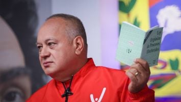 "Yo voy a seguir insistiendo con las leyes, es mi deber y obligación", afirmó Cabello