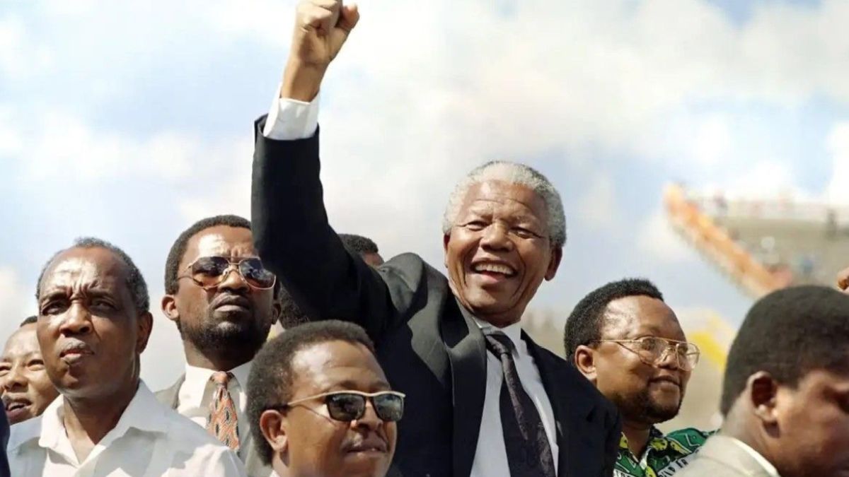 Nelson Mandela ganó aquellas primeras elecciones y se convirtió en el primer presidente negro de Sudáfrica