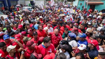 Al chavismo no lo para nadie y por eso hoy Cabello marchó junto al Pueblo del municipio Dabajuro en Falcón