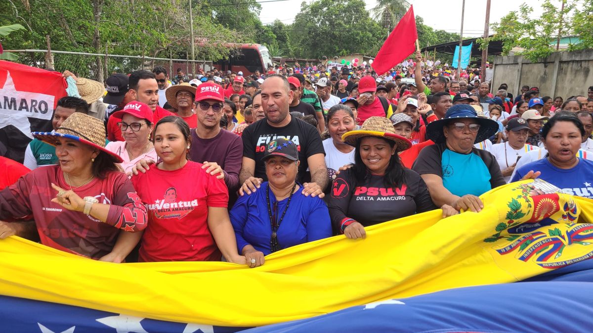 Marcha en respaldo al presidente Nicolás Maduro en el estado Delta Amacuro