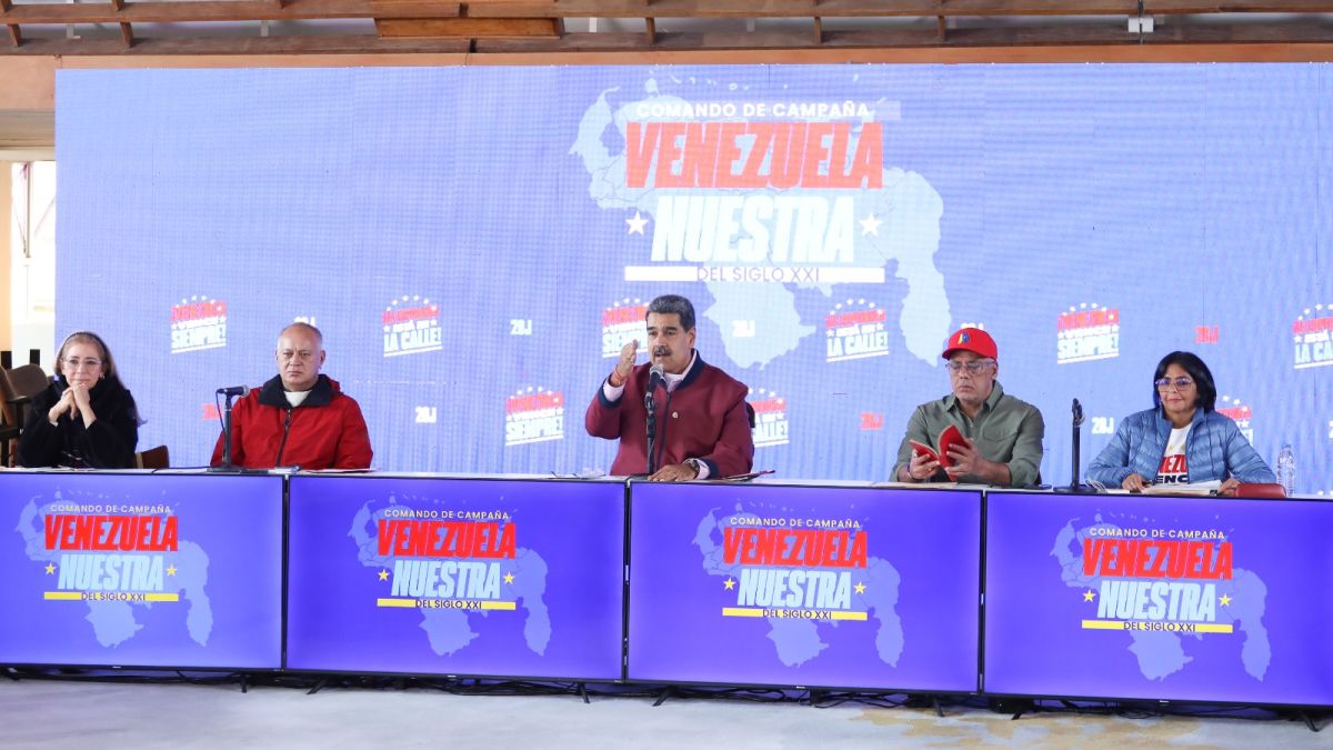 Juramentación del Comando de Campaña Venezuela Nuestra