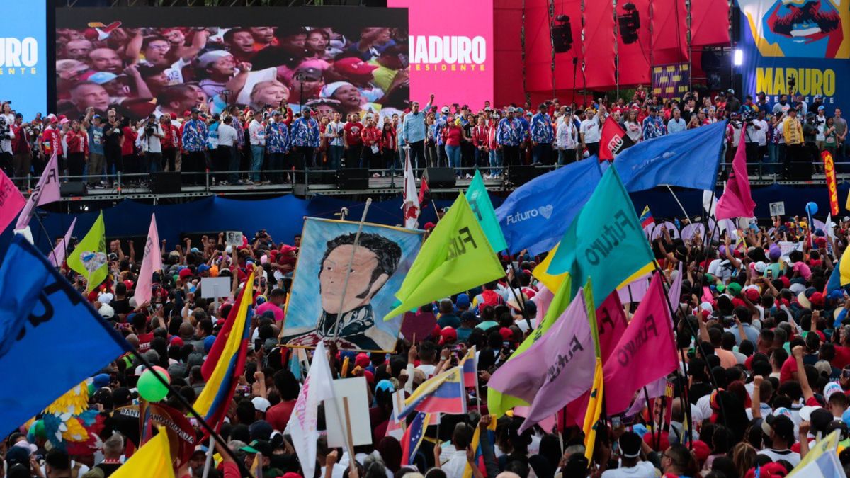 President Nicolás Maduro calls for national, economic, cultural, social and political dialogue after 28J