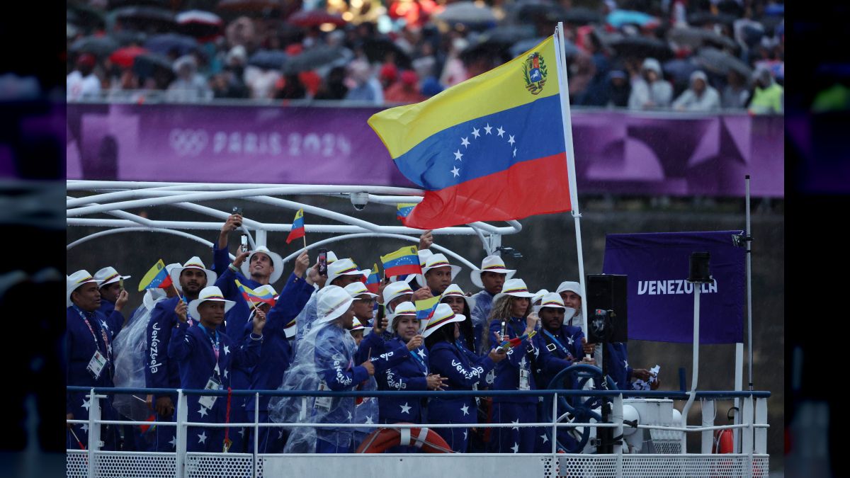 A total of 33 athletes make up the Venezuelan delegation present at the Olympic Games