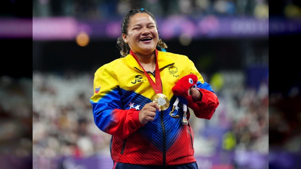 "La fuerza indomable de los guerreros y guerreras criollas se luce en #París2024", resaltó el jefe de Estado